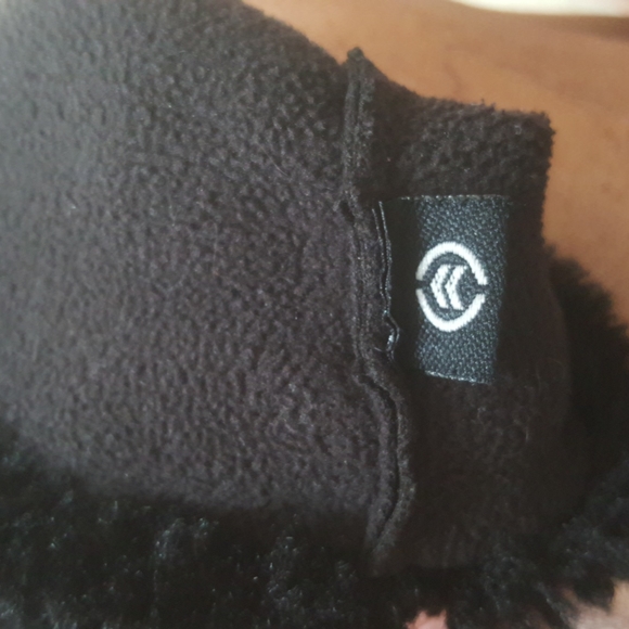 Isotoner Thinsulate Faux Fur Trim Fleece Gloves OS - Picture 3 of 5